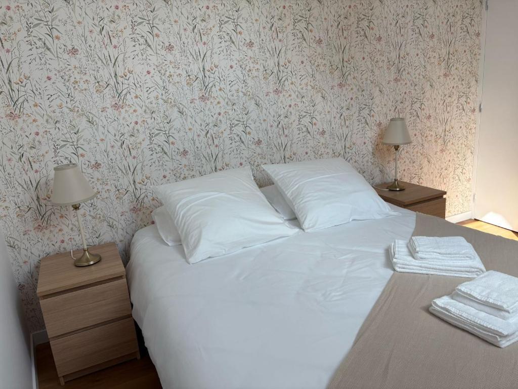 Chambres D'Hotes & Gites - Domaine Les Sources Portbail Exterior foto
